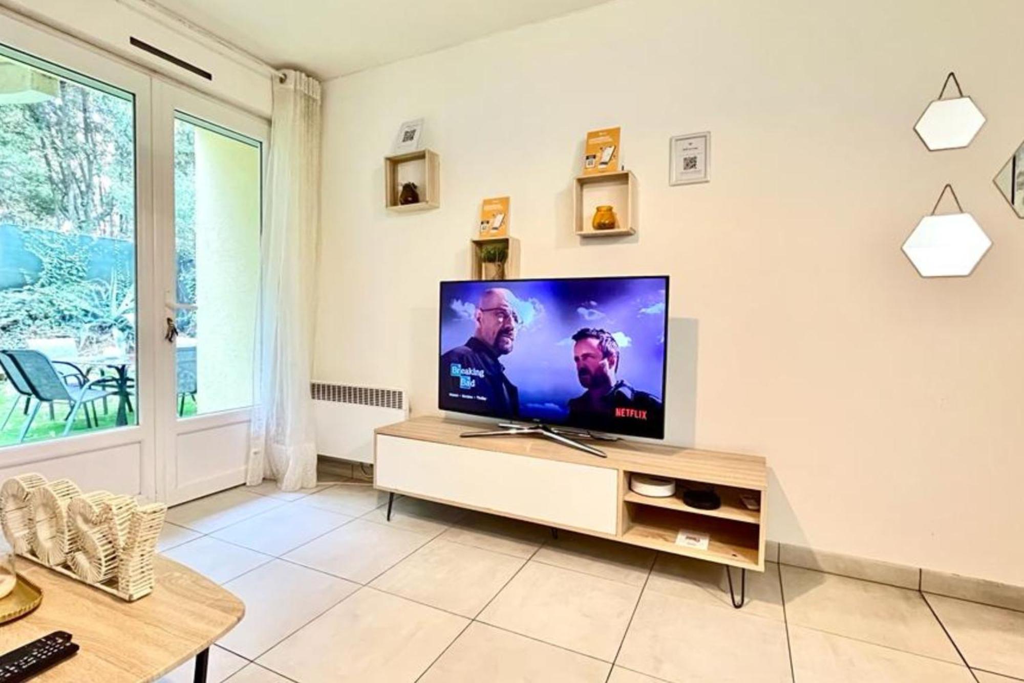 Le Cosy Wifi Clim Jardin Top Pros Servicesconciergerie モンペリエ エクステリア 写真